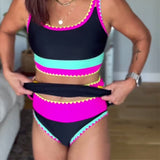 Myra | Elegante traje de baño de tres piezas con bloques de color